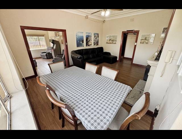 4 BEDROOM HOUSE FOR SALE IN SYDENHAM